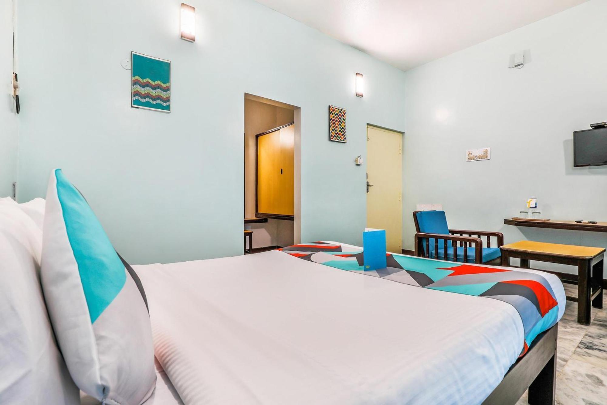 Fabexpress Santhi Inn - 500 Meters From Promenade Beach Pondicherry Esterno foto