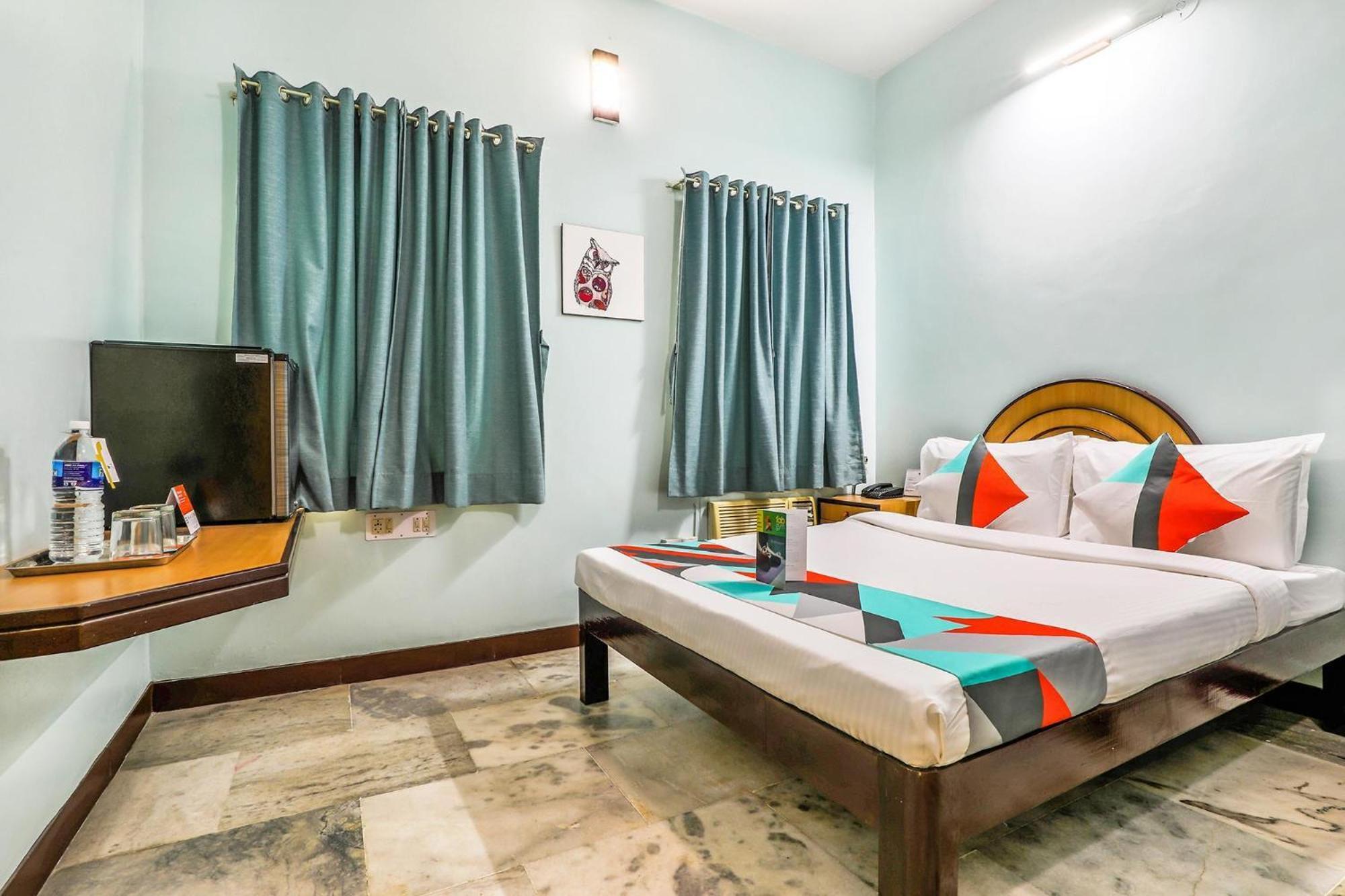 Fabexpress Santhi Inn - 500 Meters From Promenade Beach Pondicherry Esterno foto